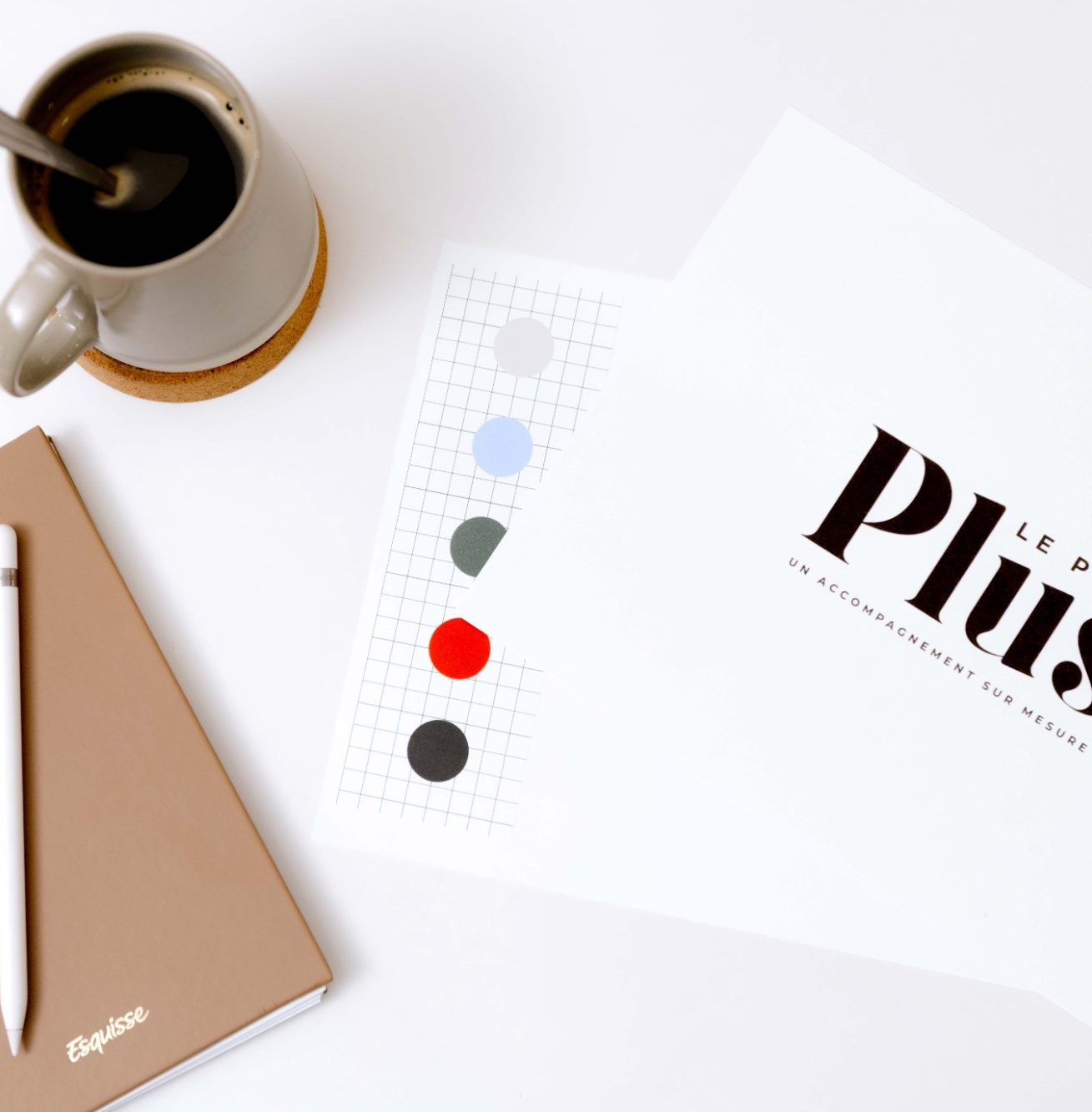 Pourquoi choisir Le Petit Plus ? | Votre partenaire de confiance Un accompagnement flexible et 10 ans d'expertise pour simplifier votre quotidien de dirigeant.